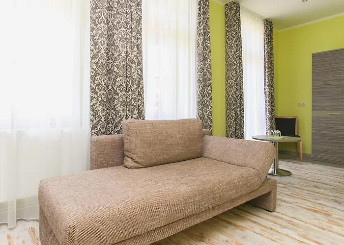 Restaurant & Eshramo